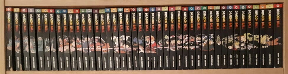 Ten Danish editions of popular manga titles, including Dragon Ball, Hellsing, Ranma, and .hack.